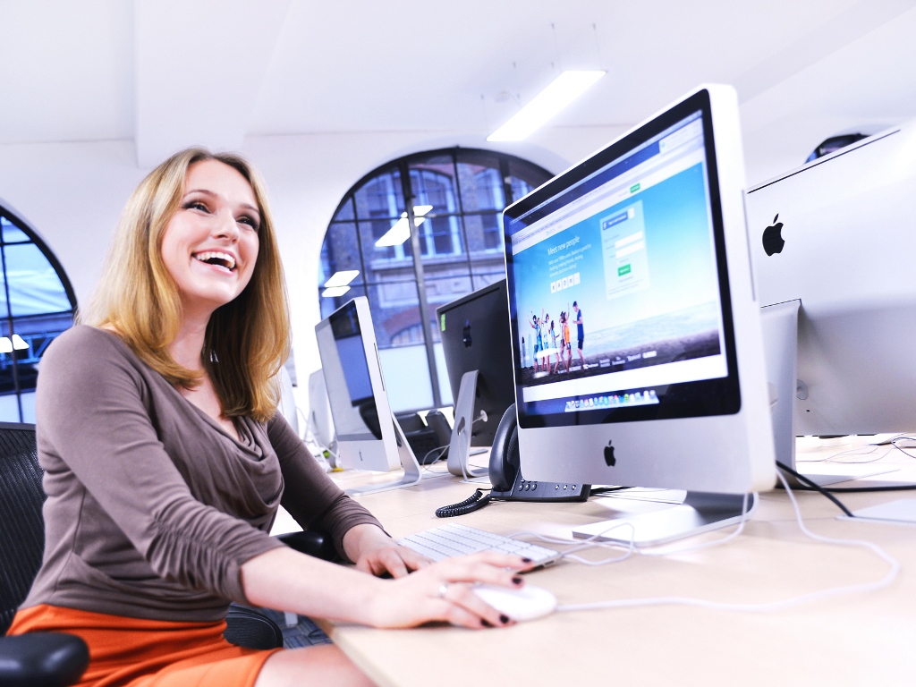 Где найти работу веб-дизайнера?